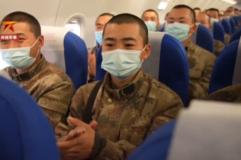 热血！阿里新兵机舱齐唱这首歌