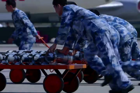 《追梦空天—中国空军强军纪事》 第一集