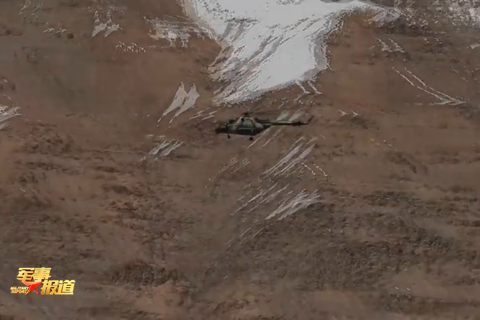 陆航直升机接力转运高原病患