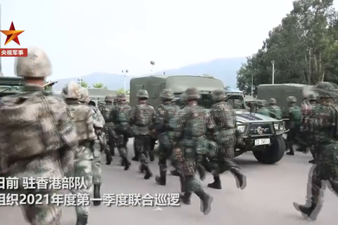 场面霸气！驻香港部队三军联合演练