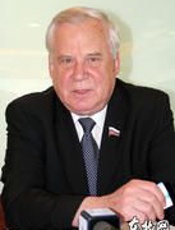 大国悲剧 - 雷日科夫