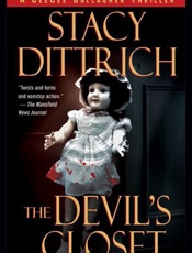 The Devil's Closet - Stacy Dittrich