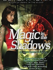 Magic in the Shadows - Devon Monk