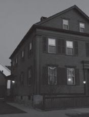 The Ghost Chronicles - Maureen Wood