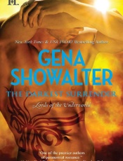 The Darkest Surrender (Hqn) - Gena Showalter